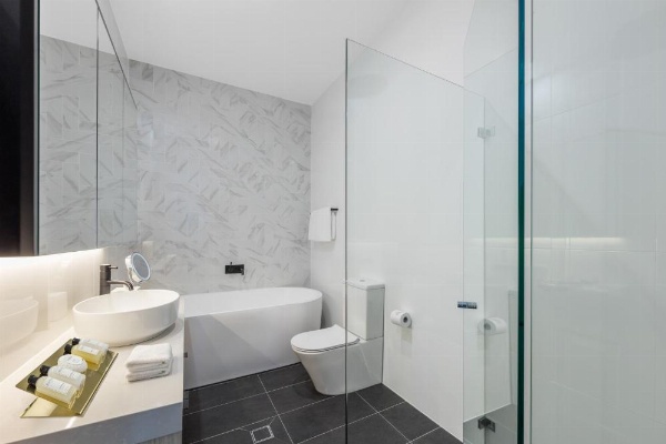 Meriton Suites Bondi Junction image 12