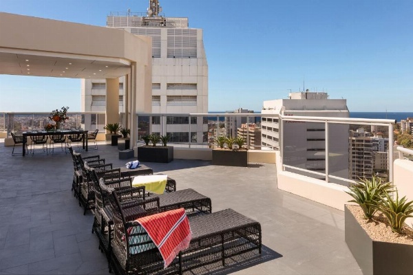 Meriton Suites Bondi Junction image 22