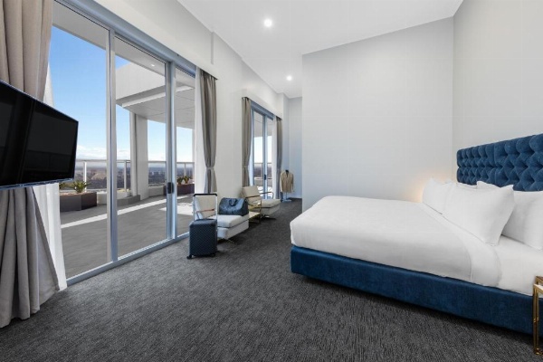 Meriton Suites Bondi Junction image 24
